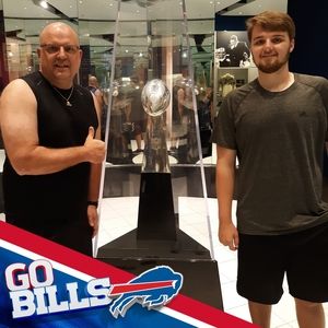 Meet your Posher, Eric